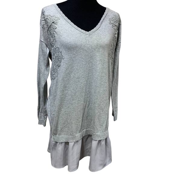 Lauren Conrad Womens Medium Cotton Blend VNeck Long Sleeve Ruffled Sweater Dress - Picture 1 of 6